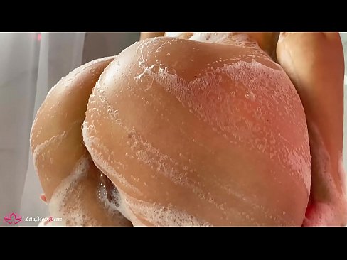 ❤️ Une brune masturbe sa chatte avec un vibrateur jusqu'à un orgasme intense sous la douche. ☑ Vidéo anal at us fr.newsexxxx.ru